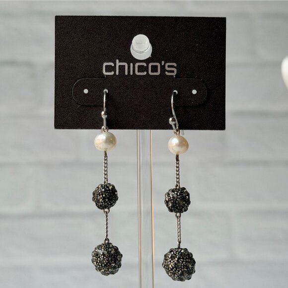 Vtg 1990s Chico’s Pearl Chain Drop Earrings Sparkle Textured Metal Ball Accents - Picture 2 of 10